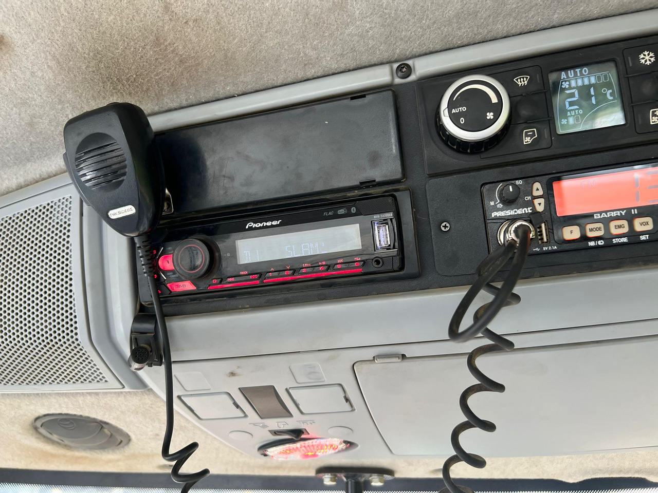 Trattore Valtra T174 Versu: foto 18 Trattore Valtra T174 Versu: foto 18