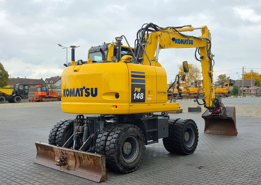 Komatsu PW 148-10, 2016 ROK, SYSTEM LEICA 3D - Escavatore gommato: foto 5 Komatsu PW 148-10, 2016 ROK, SYSTEM LEICA 3D - Escavatore gommato: foto 5