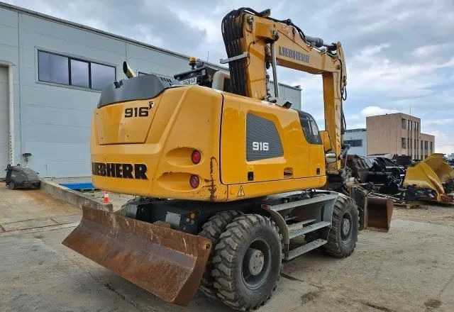 Liebherr A 916 Litronic, 2019 ROK, PODPORY + PŁUG, 6100 MTH - Escavatore gommato: foto 5 Liebherr A 916 Litronic, 2019 ROK, PODPORY + PŁUG, 6100 MTH - Escavatore gommato: foto 5