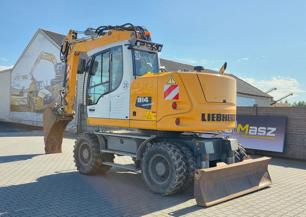 Liebherr A914 COMPACT, 2015 ROK, SW 48 szybkozłącze - Escavatore gommato: foto 3 Liebherr A914 COMPACT, 2015 ROK, SW 48 szybkozłącze - Escavatore gommato: foto 3