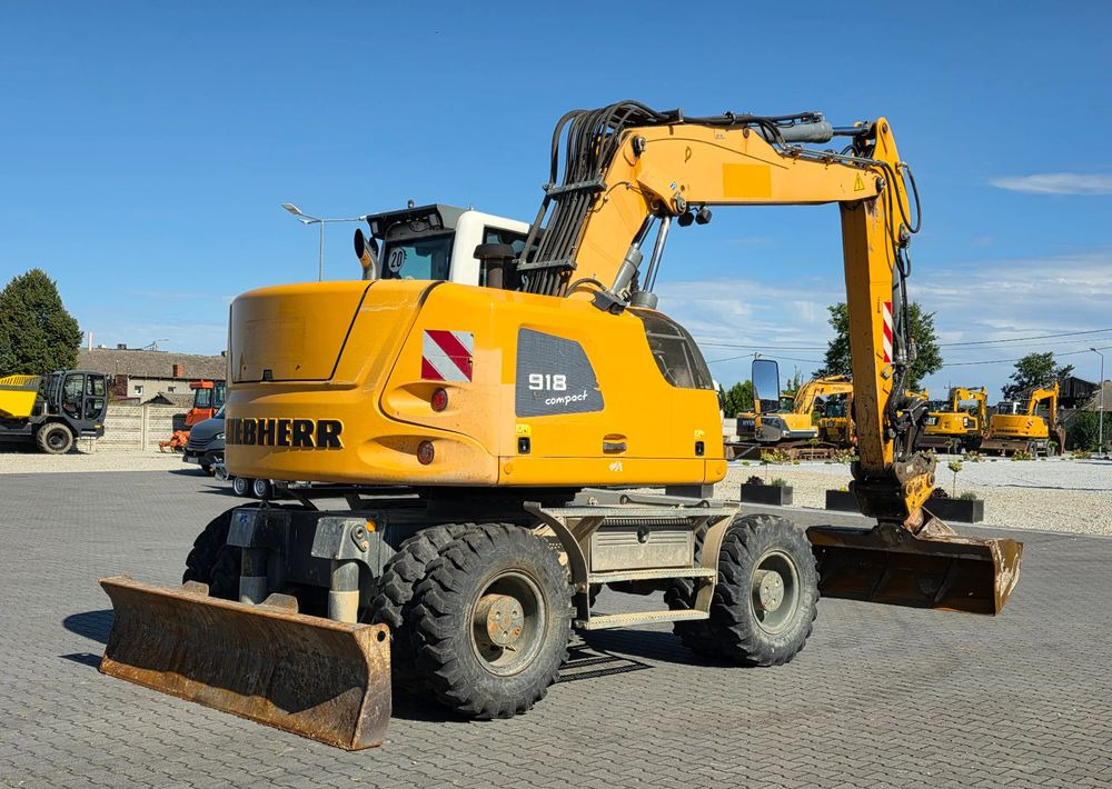 Liebherr A918 COMPACT, 2014 ROK, SW 48 LIKUFIX szybkozłącze - Escavatore gommato: foto 5 Liebherr A918 COMPACT, 2014 ROK, SW 48 LIKUFIX szybkozłącze - Escavatore gommato: foto 5