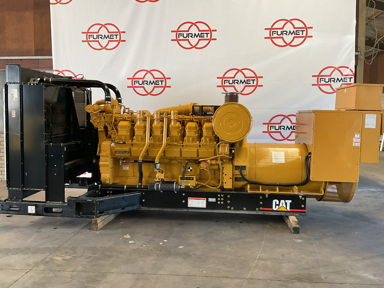 Caterpillar 3512HD, 1275KVA Generatorset. Like brand new. Low standby hours. - Gruppo elettrogeno: foto 1 Caterpillar 3512HD, 1275KVA Generatorset. Like brand new. Low standby hours. - Gruppo elettrogeno: foto 1