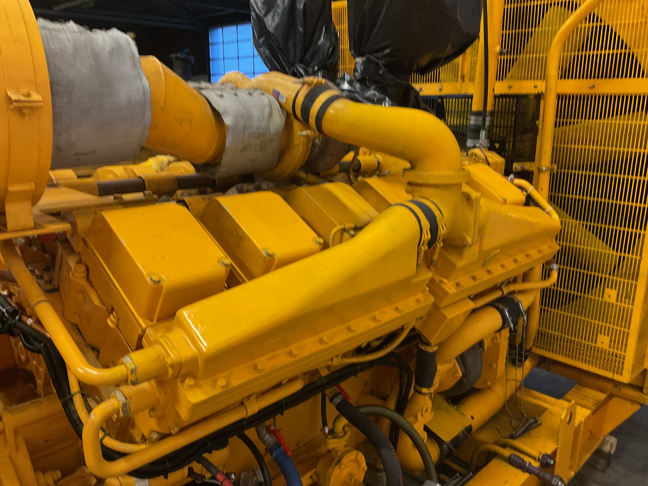 Cummins KTA38G3, 1000KVA Generatorset. Low hours and complete. - Gruppo elettrogeno: foto 3 Cummins KTA38G3, 1000KVA Generatorset. Low hours and complete. - Gruppo elettrogeno: foto 3