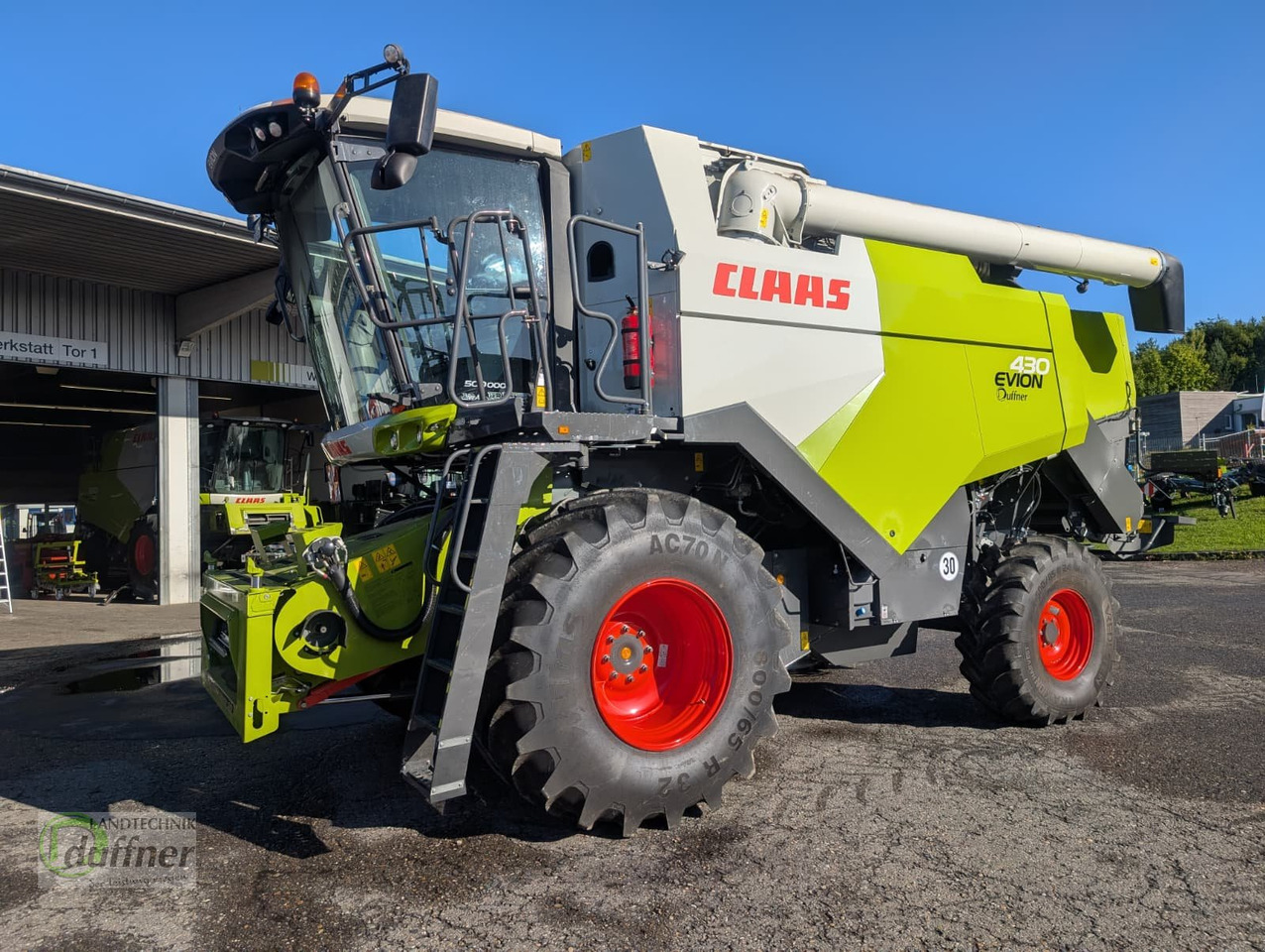 CLAAS Evion 430 Bussines - Mietitrebbia: foto 1 CLAAS Evion 430 Bussines - Mietitrebbia: foto 1