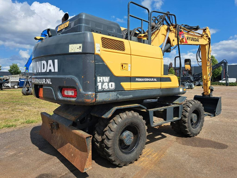Hyundai HW 140 - Escavatore gommato: foto 3 Hyundai HW 140 - Escavatore gommato: foto 3