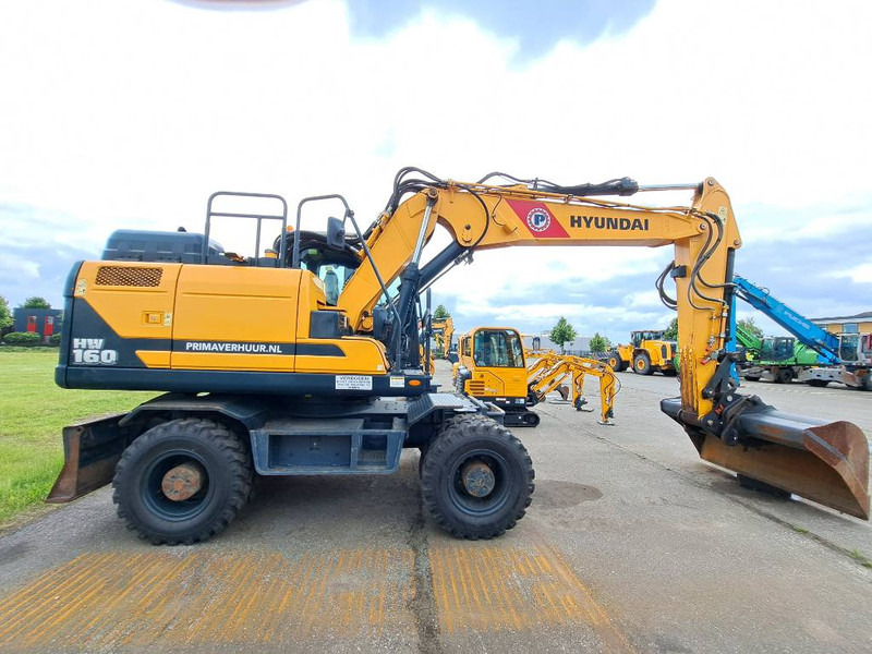 Hyundai HW 160 - Escavatore gommato: foto 5 Hyundai HW 160 - Escavatore gommato: foto 5