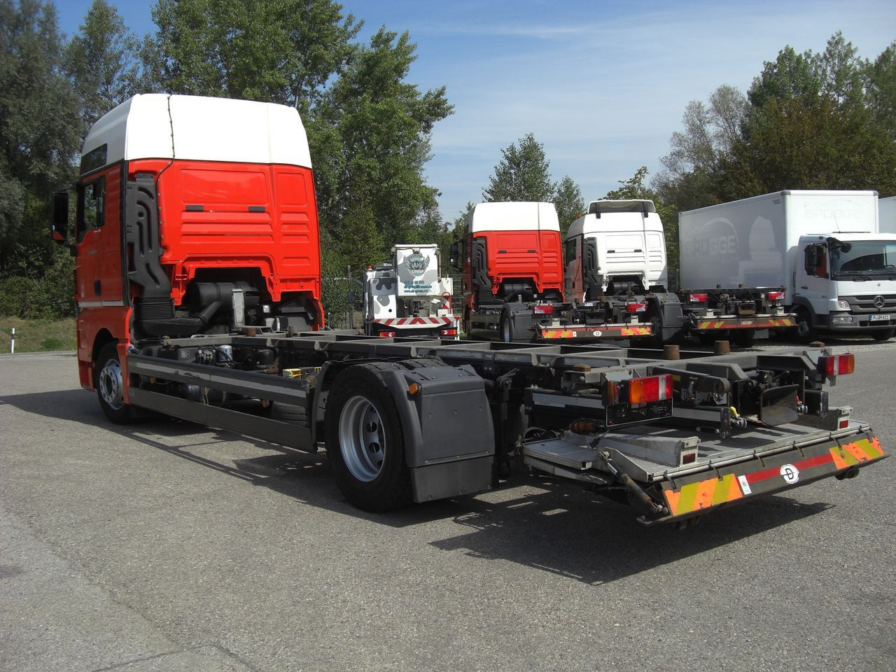 MAN 18360XXL TGX / LBW MAN 18360XXL TGX / LBW - Autocarro portacontainer/ Caisse interchangeable: foto 4 MAN 18360XXL TGX / LBW MAN 18360XXL TGX / LBW - Autocarro portacontainer/ Caisse interchangeable: foto 4