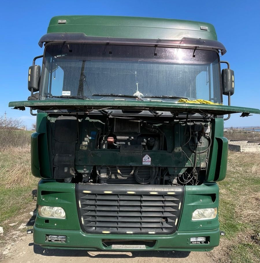DAF XF 95.430 Tractor head 6x2 - Trattore stradale: foto 2 DAF XF 95.430 Tractor head 6x2 - Trattore stradale: foto 2