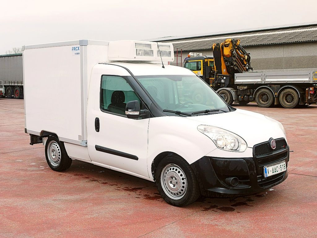 Fiat 1.3 DOBLO KUHLKOFFER RELEC FROD TR22 -20C - Furgone frigo: foto 2 Fiat 1.3 DOBLO KUHLKOFFER RELEC FROD TR22 -20C - Furgone frigo: foto 2
