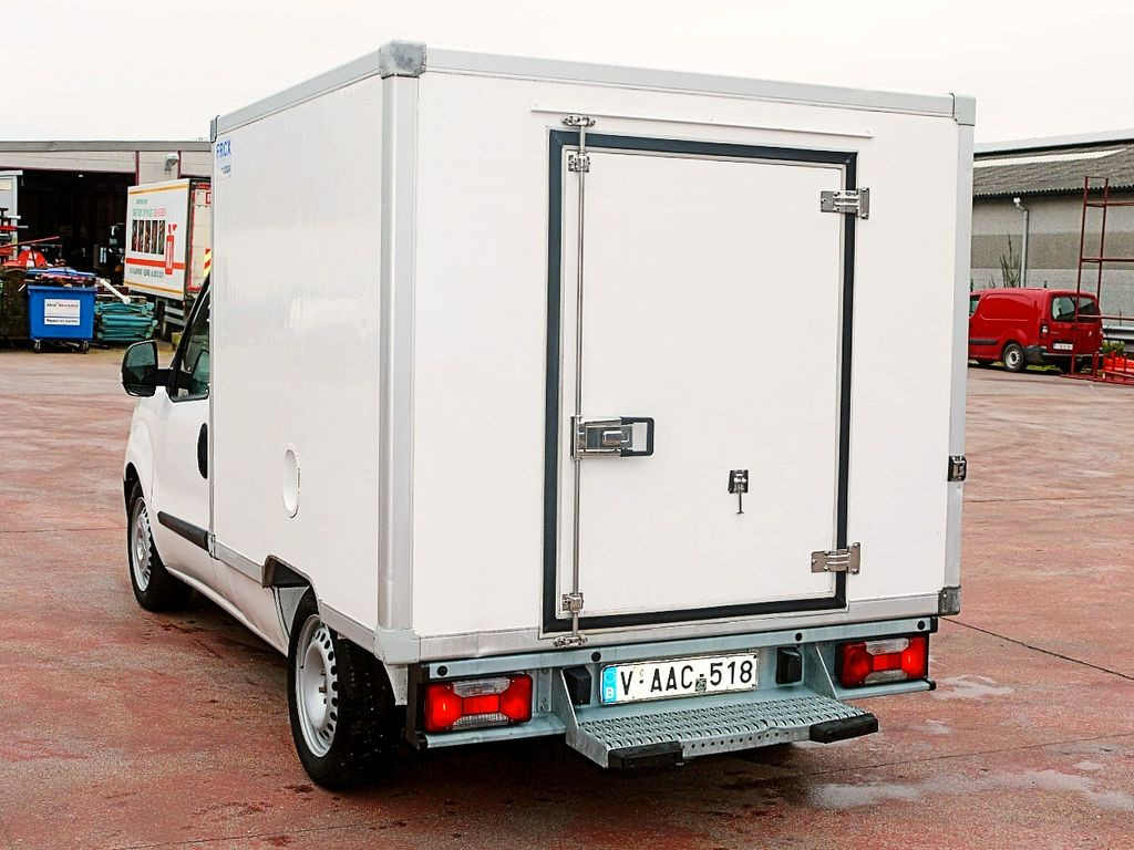 Furgone frigo Fiat 1.3 DOBLO KUHLKOFFER RELEC FROD TR22 -20C Fiat 1.3 DOBLO KUHLKOFFER RELEC FROD TR22 -20C: foto 7 Furgone frigo Fiat 1.3 DOBLO KUHLKOFFER RELEC FROD TR22 -20C Fiat 1.3 DOBLO KUHLKOFFER RELEC FROD TR22 -20C: foto 7