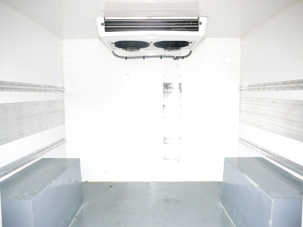 Furgone frigo Fiat 1.3 DOBLO KUHLKOFFER RELEC FROD TR22 -20C Fiat 1.3 DOBLO KUHLKOFFER RELEC FROD TR22 -20C: foto 10 Furgone frigo Fiat 1.3 DOBLO KUHLKOFFER RELEC FROD TR22 -20C Fiat 1.3 DOBLO KUHLKOFFER RELEC FROD TR22 -20C: foto 10