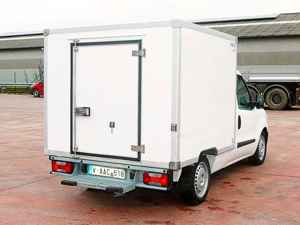 Furgone frigo Fiat 1.3 DOBLO KUHLKOFFER RELEC FROD TR22 -20C Fiat 1.3 DOBLO KUHLKOFFER RELEC FROD TR22 -20C: foto 6 Furgone frigo Fiat 1.3 DOBLO KUHLKOFFER RELEC FROD TR22 -20C Fiat 1.3 DOBLO KUHLKOFFER RELEC FROD TR22 -20C: foto 6