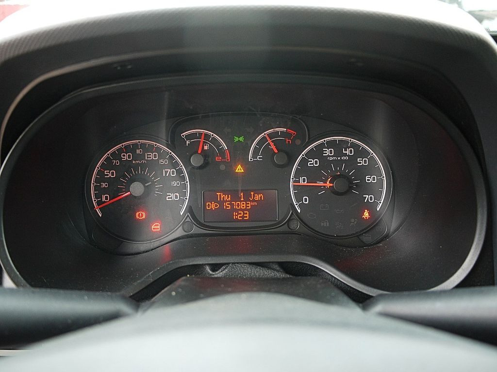 Furgone frigo Fiat 1.3 DOBLO KUHLKOFFER RELEC FROD TR22 -20C Fiat 1.3 DOBLO KUHLKOFFER RELEC FROD TR22 -20C: foto 14 Furgone frigo Fiat 1.3 DOBLO KUHLKOFFER RELEC FROD TR22 -20C Fiat 1.3 DOBLO KUHLKOFFER RELEC FROD TR22 -20C: foto 14