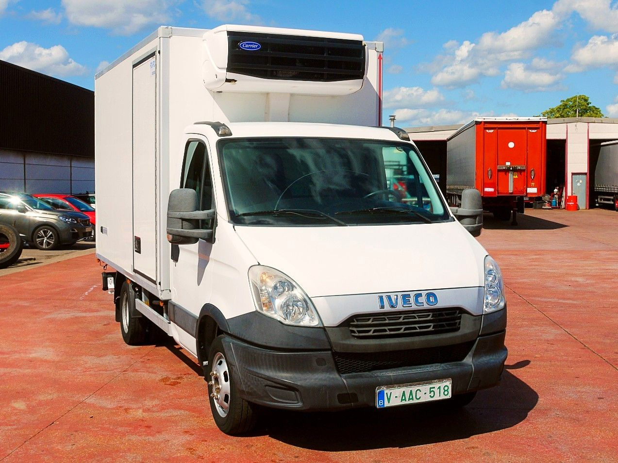 Iveco 35C13 DAILY KUHLKOFFER CARRIER XARIOS 600 MULTI - Furgone frigo: foto 1 Iveco 35C13 DAILY KUHLKOFFER CARRIER XARIOS 600 MULTI - Furgone frigo: foto 1