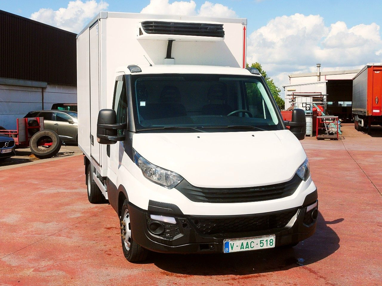 Iveco 35C14 KUHLKOFFER CARRIER XARIOS 350 -20C - Furgone frigo: foto 1 Iveco 35C14 KUHLKOFFER CARRIER XARIOS 350 -20C - Furgone frigo: foto 1