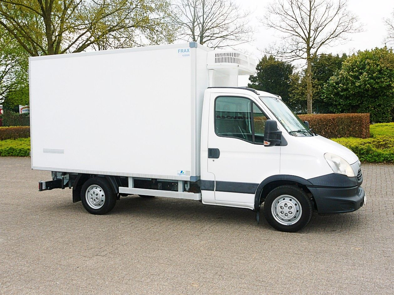 Iveco 35S13 DAILY KUHLKOFFER RELEC FROID -20C - Furgone frigo: foto 2 Iveco 35S13 DAILY KUHLKOFFER RELEC FROID -20C - Furgone frigo: foto 2