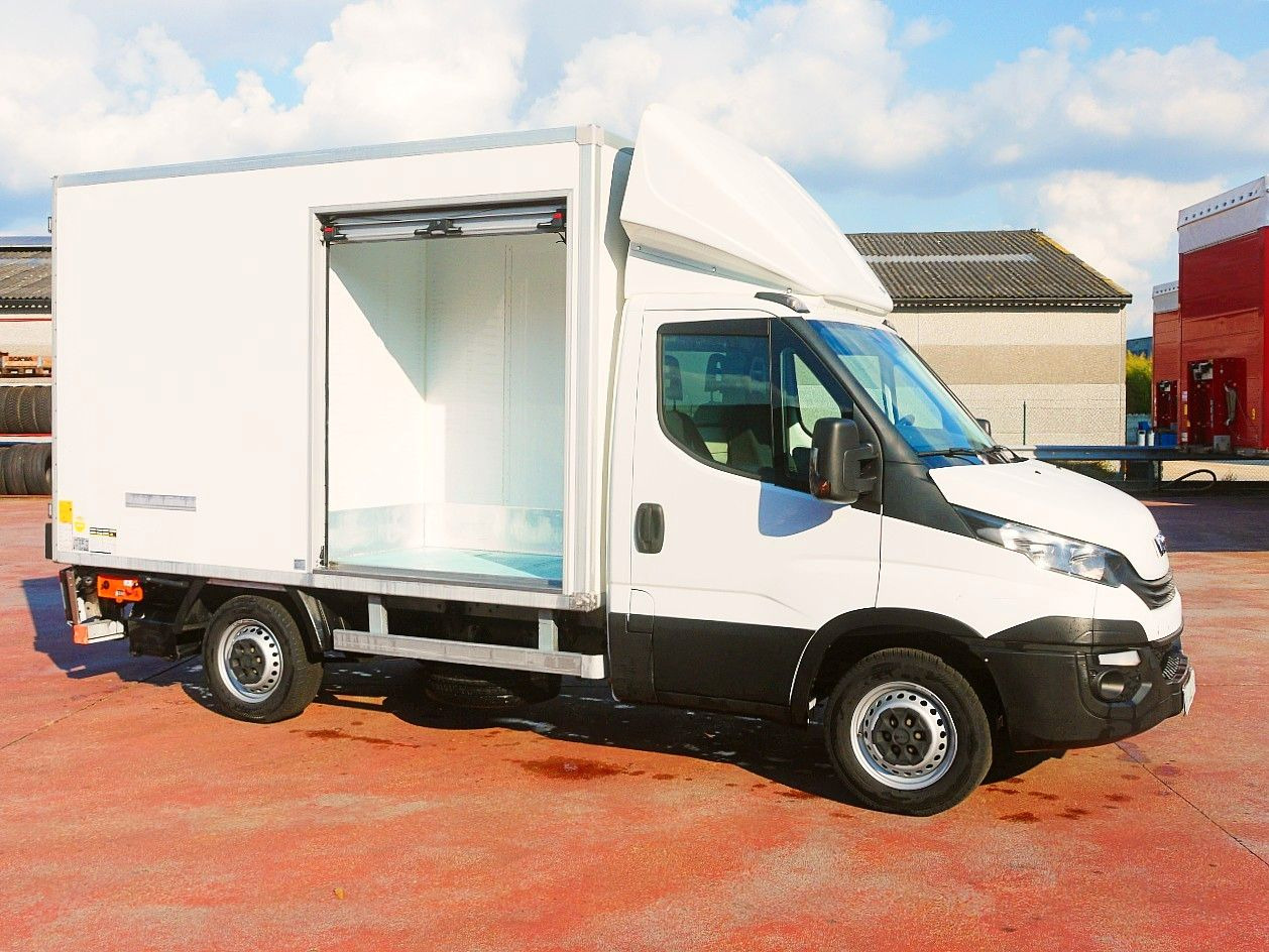 Iveco 35S14 DAILY ISOTHERMKOFFER LADEBORDWAND luft fed - Furgone frigo: foto 3 Iveco 35S14 DAILY ISOTHERMKOFFER LADEBORDWAND luft fed - Furgone frigo: foto 3