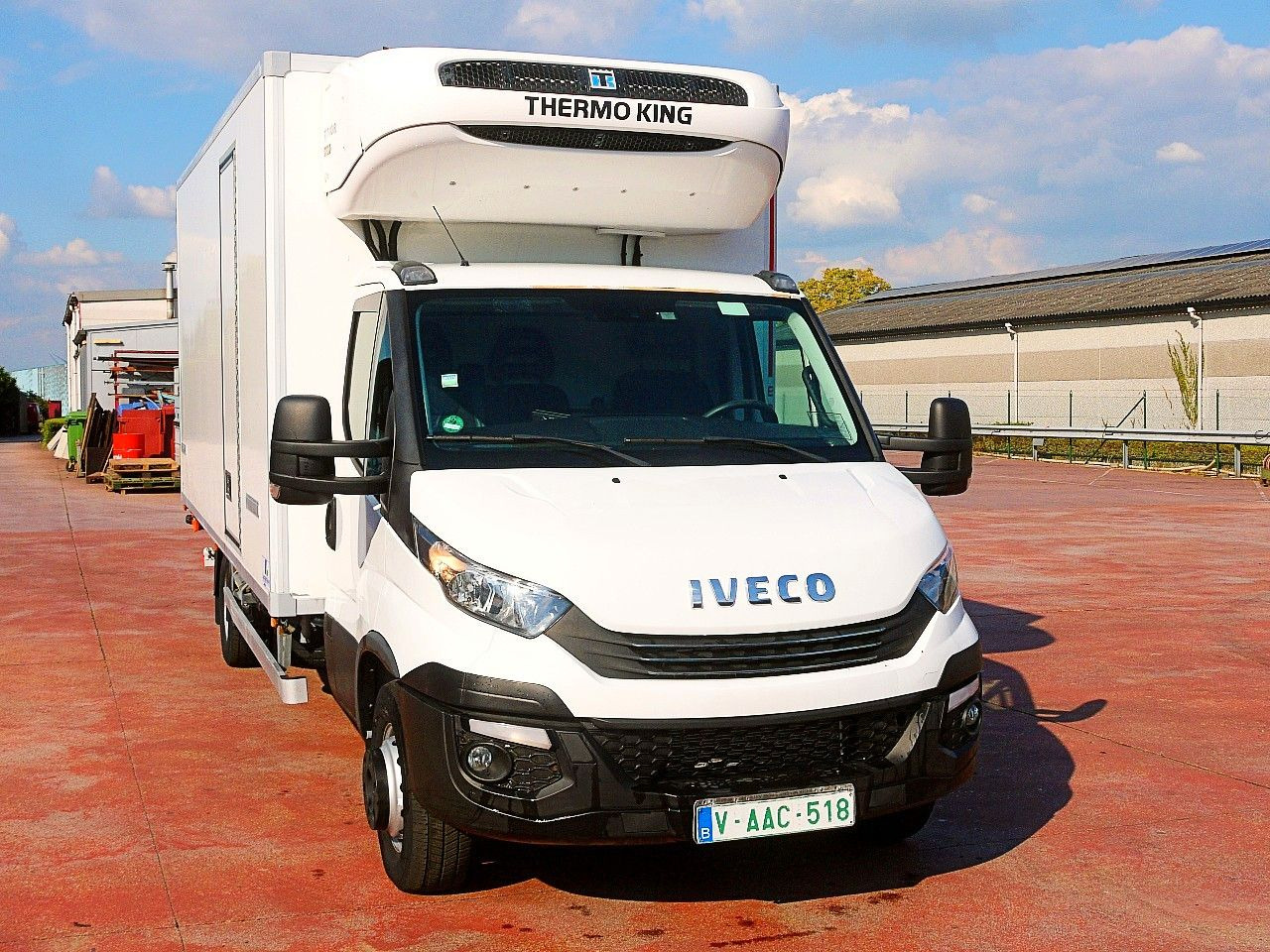 Iveco 72C21 70 65 DAILY THERMOKING T800 A/C LBW LUFT - Furgone frigo: foto 1 Iveco 72C21 70 65 DAILY THERMOKING T800 A/C LBW LUFT - Furgone frigo: foto 1