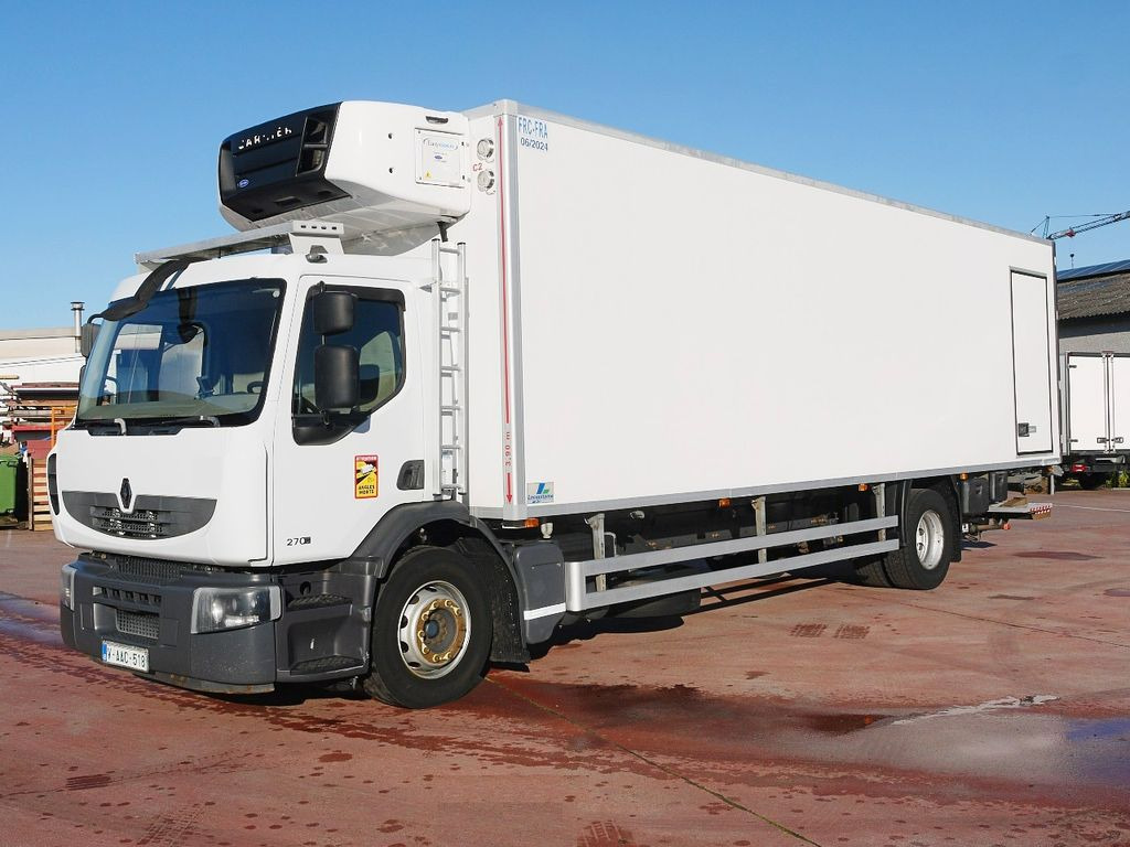 Renault P 270.19 D KUHLKOFER CARRIER SUPRA 950 MULIT LBW - Autocarro frigorifero: foto 4 Renault P 270.19 D KUHLKOFER CARRIER SUPRA 950 MULIT LBW - Autocarro frigorifero: foto 4