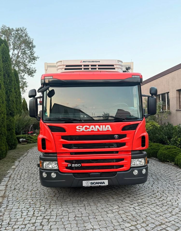 Scania P280 - Autocarro frigorifero: foto 3 Scania P280 - Autocarro frigorifero: foto 3
