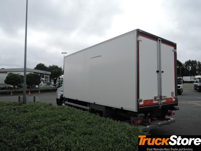 Mercedes-Benz Atego 1221 L - Autocarro frigorifero: foto 4 Mercedes-Benz Atego 1221 L - Autocarro frigorifero: foto 4