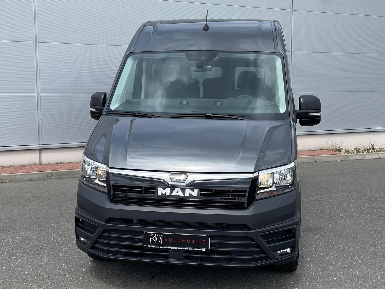 MAN TGE 3.180 Kombi L3H2 4x4 TEMPOMAT KAMERA 8-SITZE - Furgone chiuso: foto 4 MAN TGE 3.180 Kombi L3H2 4x4 TEMPOMAT KAMERA 8-SITZE - Furgone chiuso: foto 4