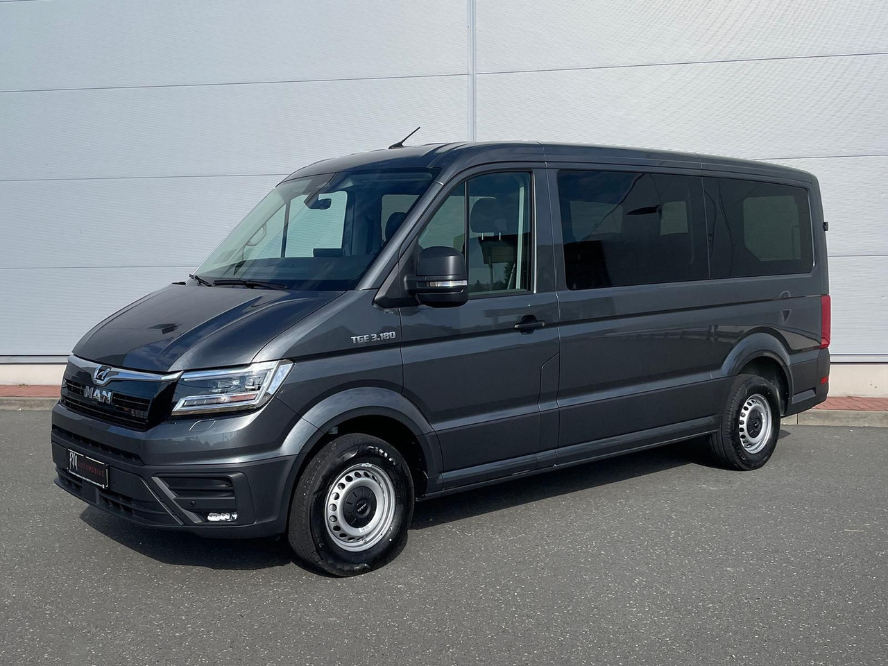 MAN TGE 3.180 Kombi L3H2 LED ACC NAVI SITZHZ - Minibus, Pulmino: foto 1 MAN TGE 3.180 Kombi L3H2 LED ACC NAVI SITZHZ - Minibus, Pulmino: foto 1