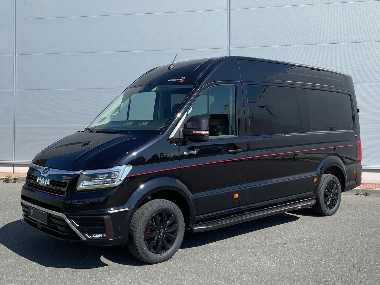 MAN TGE 3.180 L3H3 4x4 MIXTO Individual LionS STANDH - Autovettura: foto 1 MAN TGE 3.180 L3H3 4x4 MIXTO Individual LionS STANDH - Autovettura: foto 1
