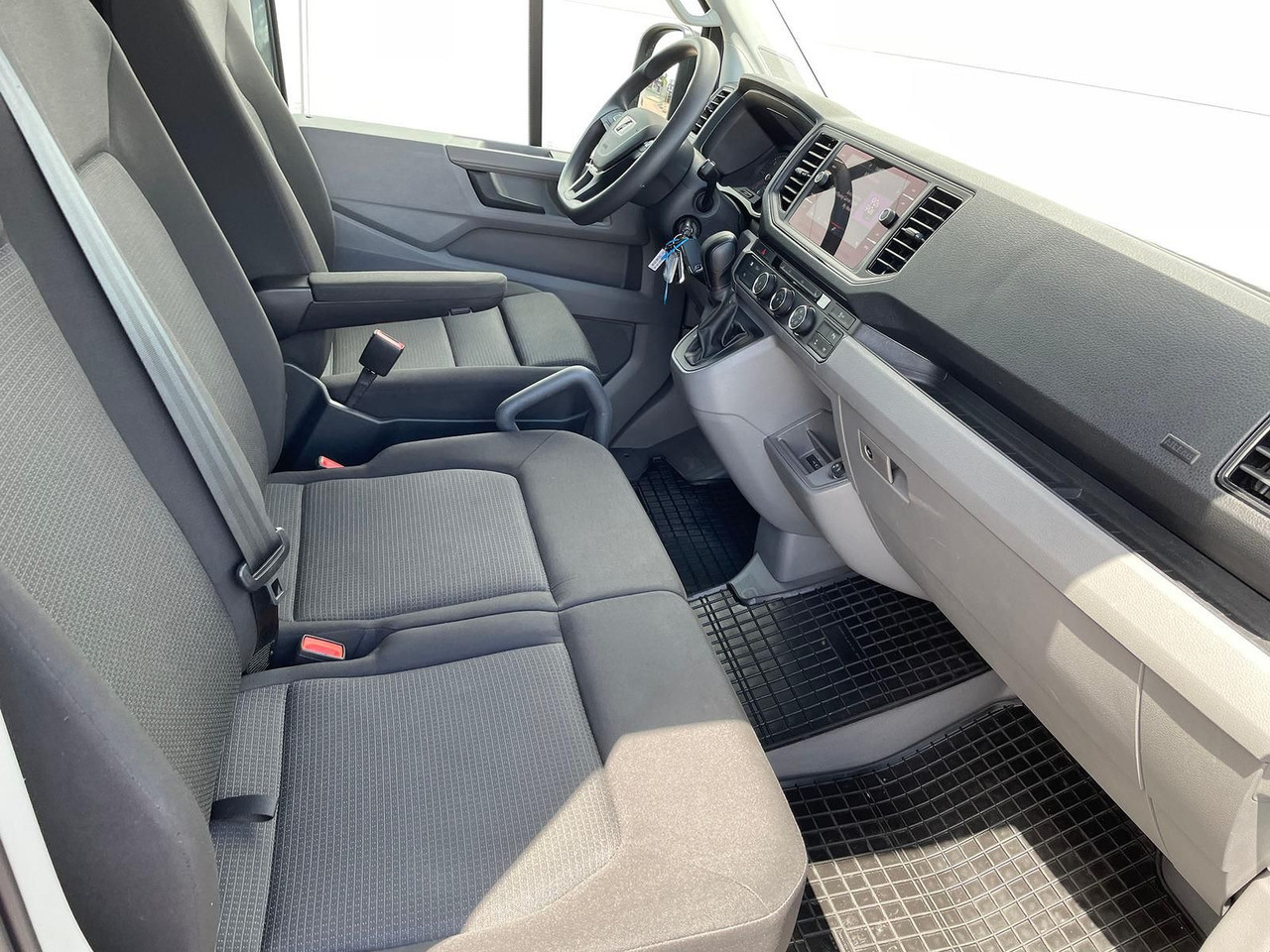 Autovettura MAN TGE 3.180 L3H3 Kasten 4x4 AUTOM DIFF AHK ACC: foto 19
