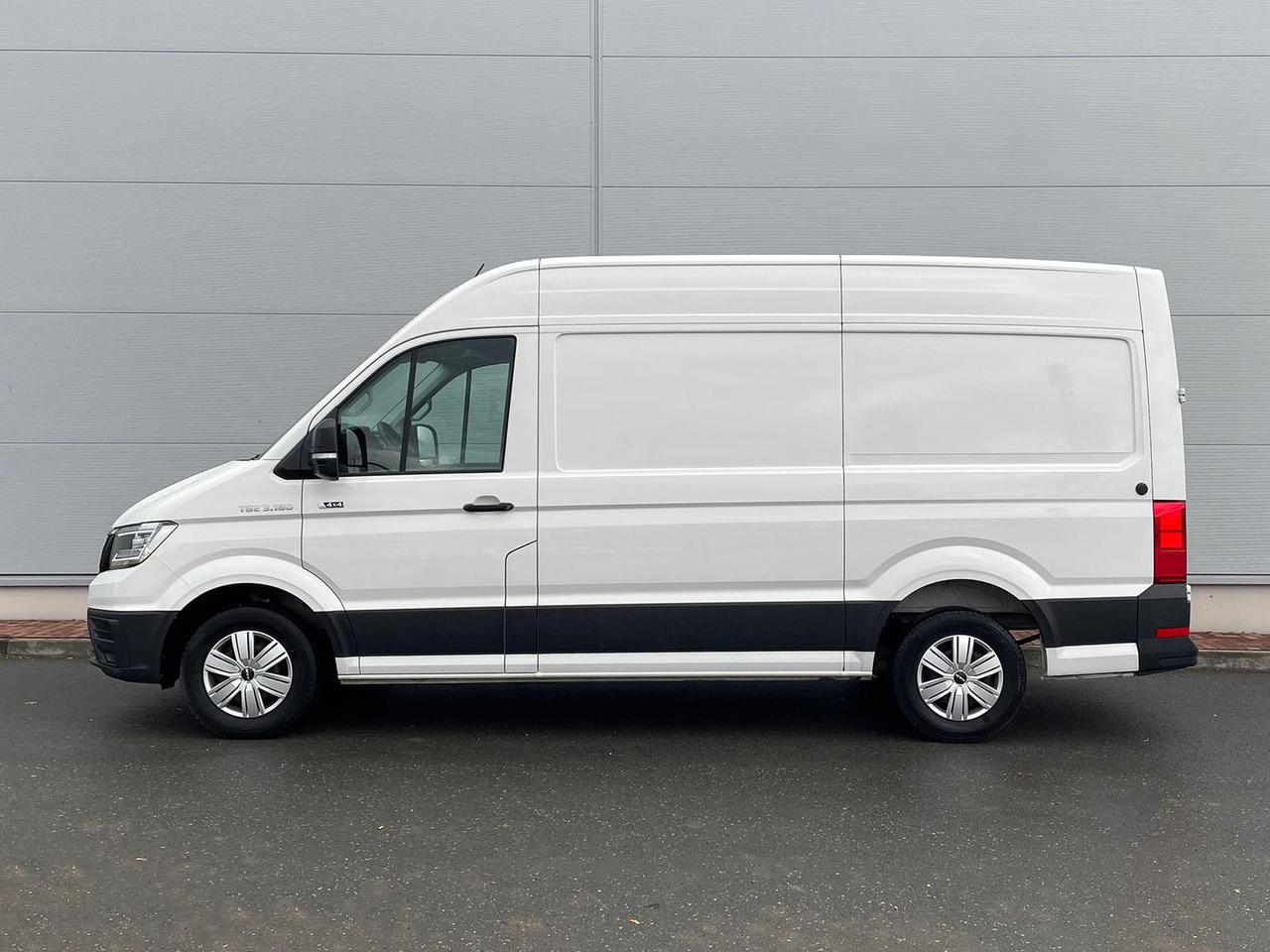 MAN TGE 3.180 L3H3 Kasten 4x4 AUTOM DIFF AHK TEMP - Autovettura: foto 5 MAN TGE 3.180 L3H3 Kasten 4x4 AUTOM DIFF AHK TEMP - Autovettura: foto 5