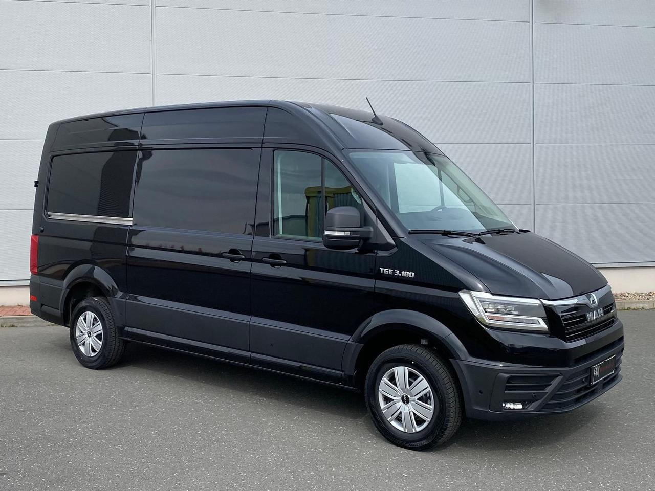 MAN TGE 3.180 L3H3 Kasten STANDHZ ACC LED SITZHZ - Furgone chiuso: foto 2 MAN TGE 3.180 L3H3 Kasten STANDHZ ACC LED SITZHZ - Furgone chiuso: foto 2