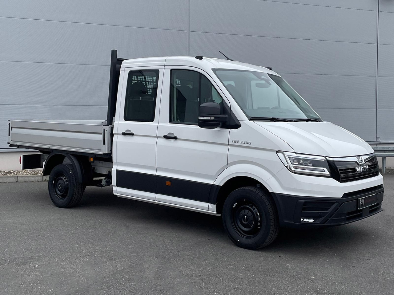 MAN TGE 3.180 Pritsche DOKA MR STANDHZ AHK TEMP - Autovettura: foto 2 MAN TGE 3.180 Pritsche DOKA MR STANDHZ AHK TEMP - Autovettura: foto 2