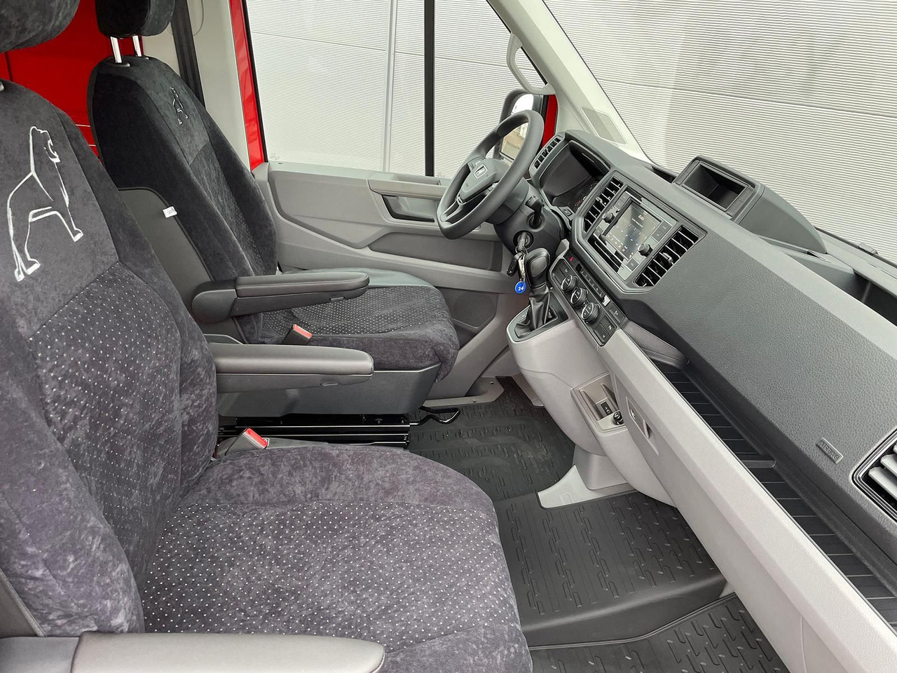 Autovettura MAN TGE 4.160 L3H3 Kasten NAVI TEMP SITZH FEUERROT: foto 15