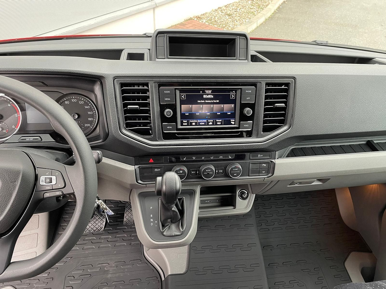 Autovettura MAN TGE 4.160 L3H3 Kasten NAVI TEMP SITZH FEUERROT: foto 14