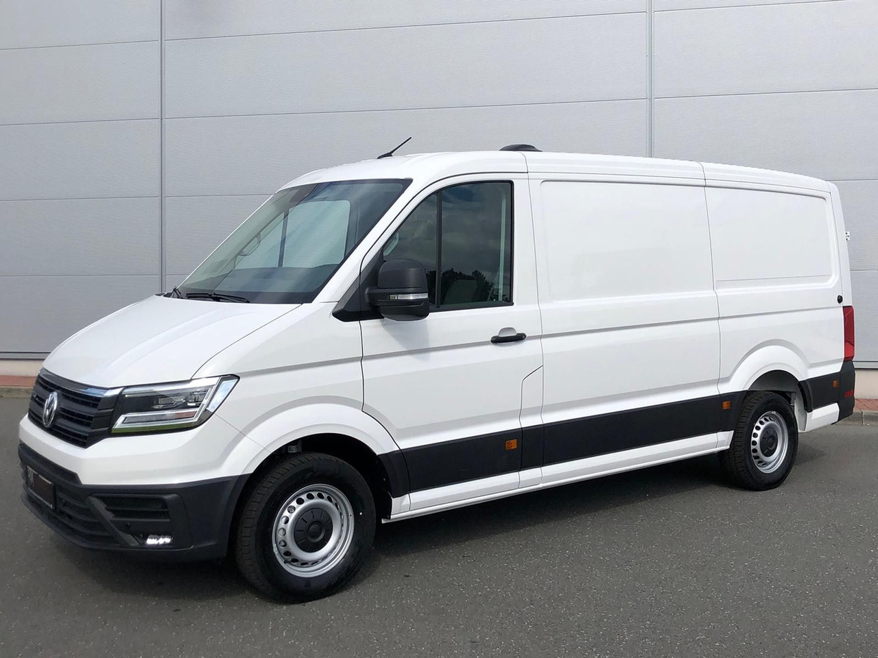 Volkswagen Crafter Kasten 35 L3H2 4MOTION LED PDC - Furgone chiuso: foto 1 Volkswagen Crafter Kasten 35 L3H2 4MOTION LED PDC - Furgone chiuso: foto 1