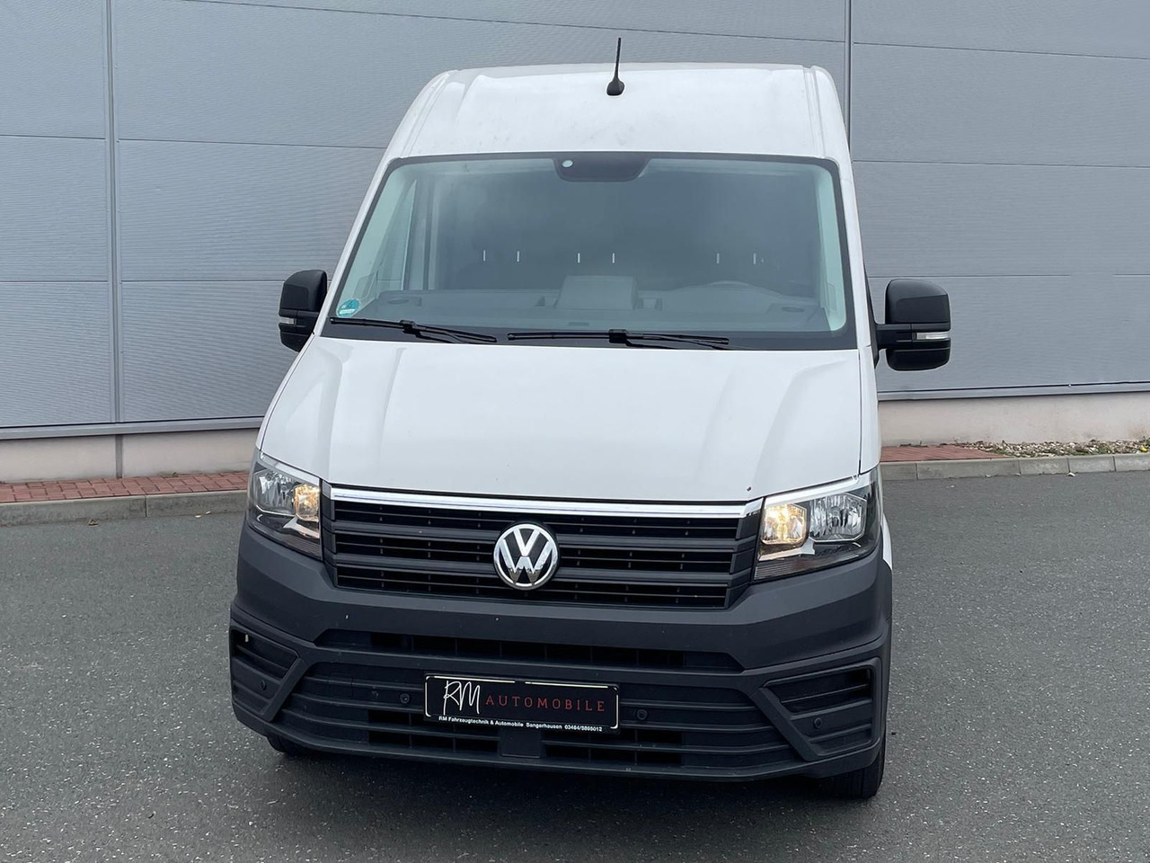 Volkswagen Crafter Kasten 35 L4H3 AHK KLIMA DAB PDC KAMERA - Furgone chiuso: foto 4 Volkswagen Crafter Kasten 35 L4H3 AHK KLIMA DAB PDC KAMERA - Furgone chiuso: foto 4