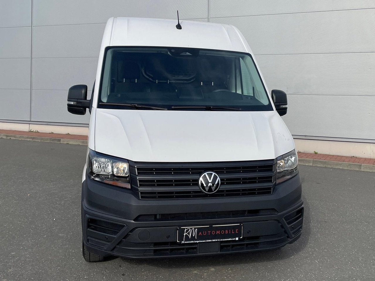 Volkswagen Crafter Kasten 35 L4H3 KAMERA KLIMA DAB - Furgone chiuso: foto 3 Volkswagen Crafter Kasten 35 L4H3 KAMERA KLIMA DAB - Furgone chiuso: foto 3