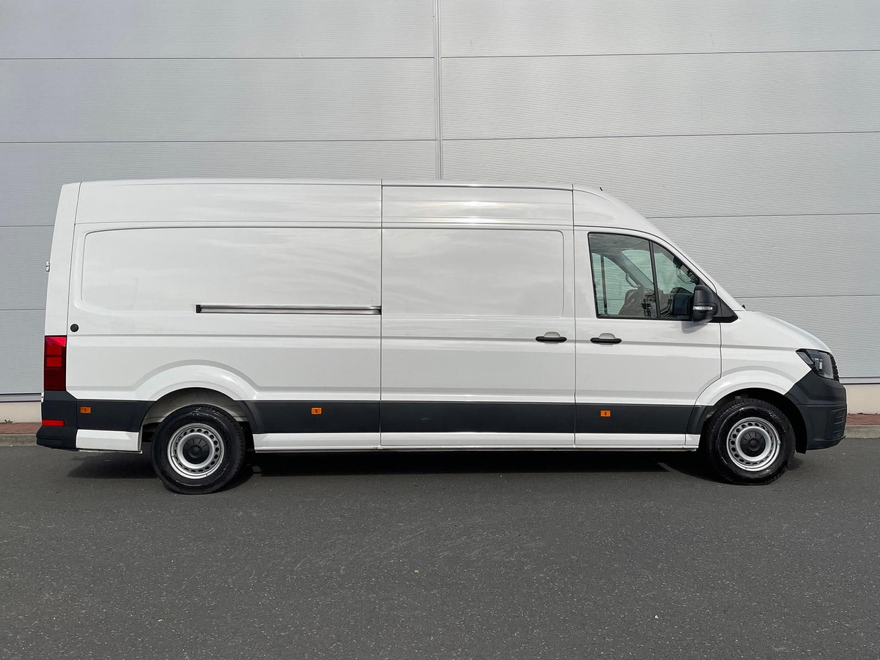 Volkswagen Crafter Kasten 35 L4H3 KAMERA KLIMA DAB - Pulmino: foto 5 Volkswagen Crafter Kasten 35 L4H3 KAMERA KLIMA DAB - Pulmino: foto 5