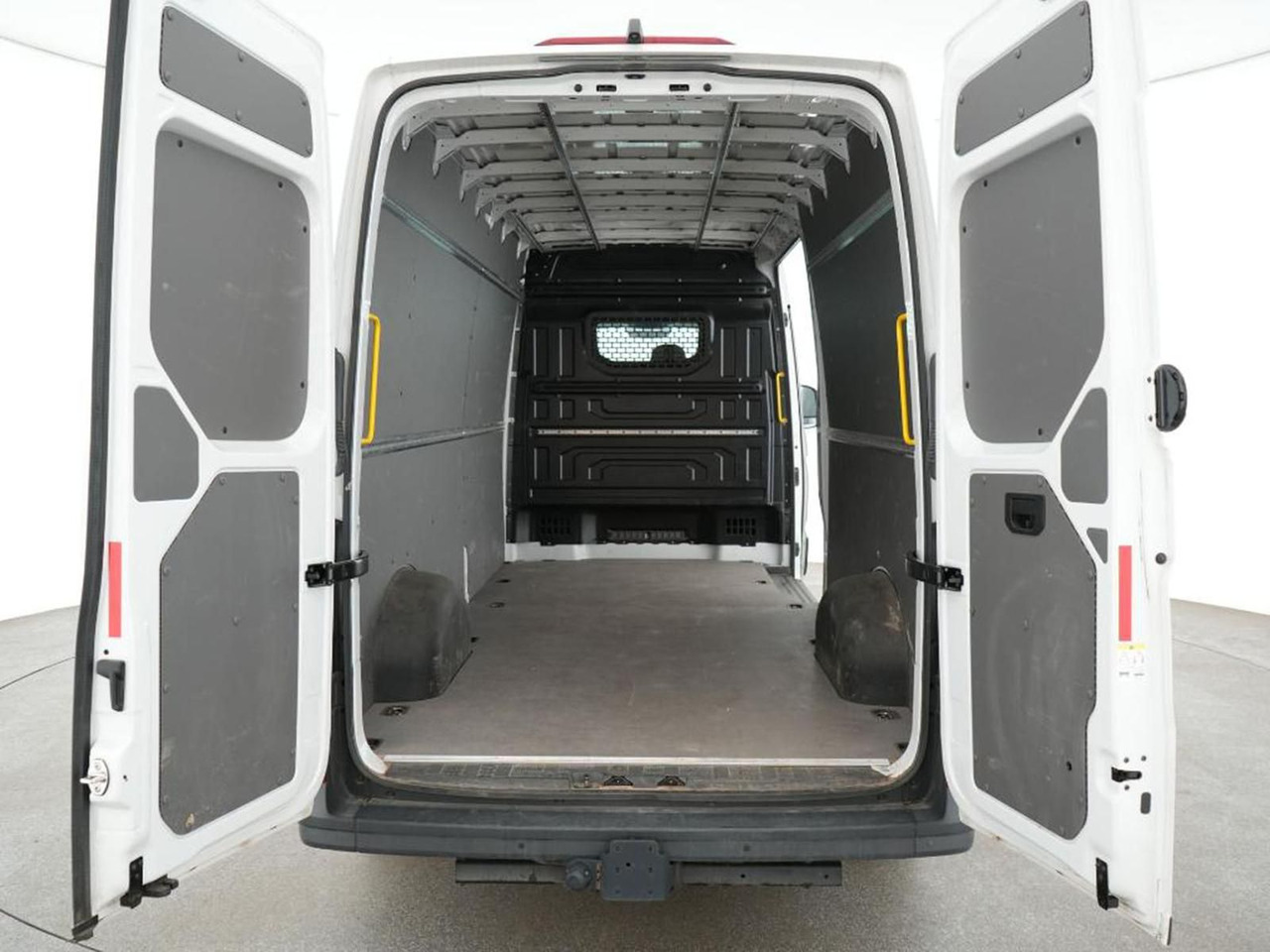 Volkswagen Crafter Kasten 35 L4H3 KAMERA PDC DAB KLIMA MFL - Pulmino: foto 5 Volkswagen Crafter Kasten 35 L4H3 KAMERA PDC DAB KLIMA MFL - Pulmino: foto 5