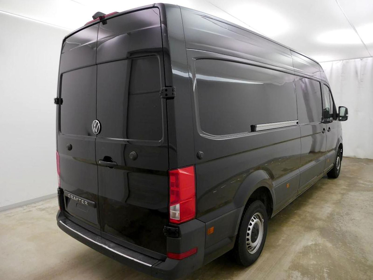 Volkswagen Crafter Kasten 35 L4H3 NAVI DAB KAMERA PDC - Furgone chiuso: foto 2 Volkswagen Crafter Kasten 35 L4H3 NAVI DAB KAMERA PDC - Furgone chiuso: foto 2