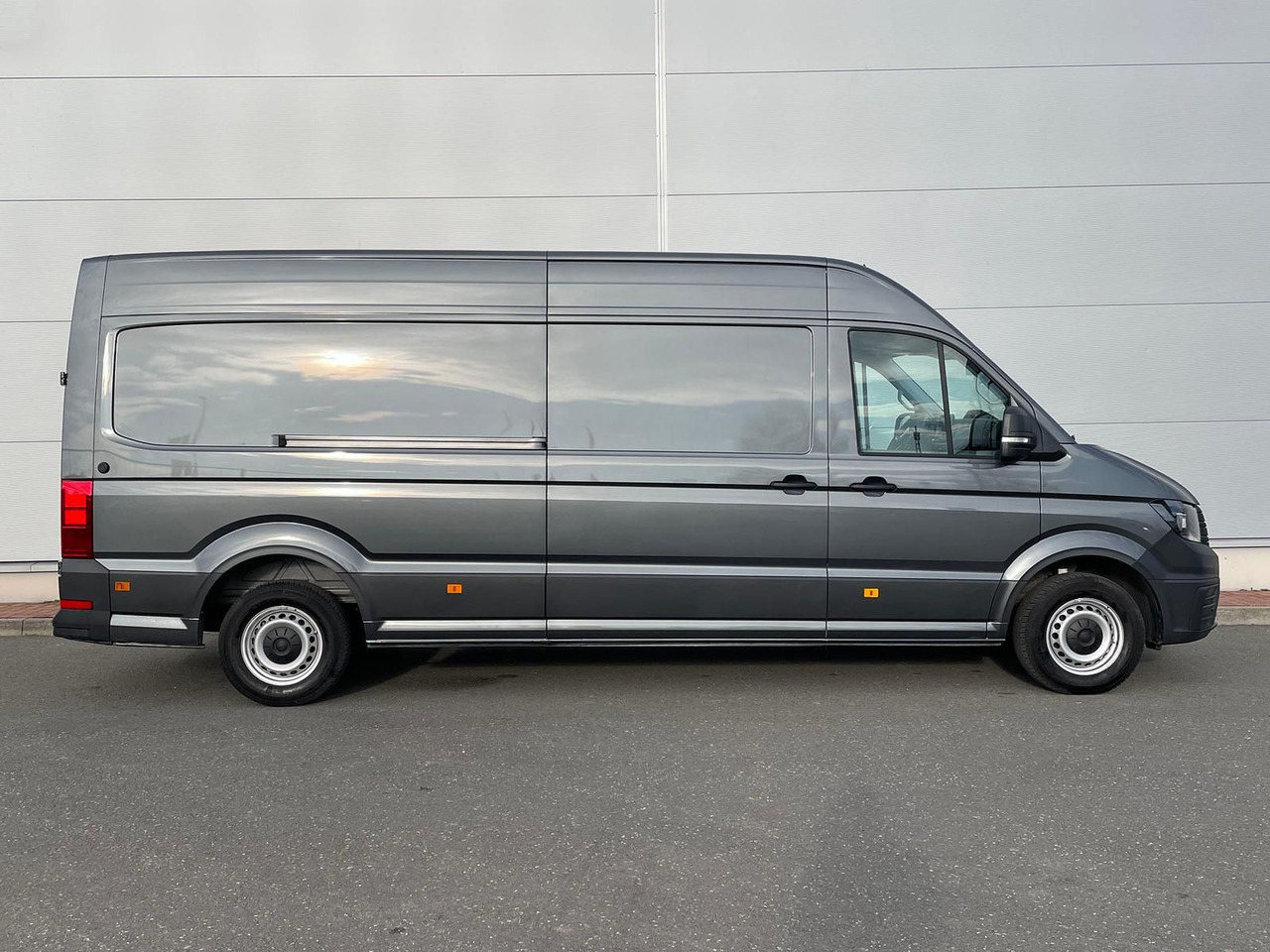 Volkswagen Crafter Kasten 35 L4H3 PDC DAB KAMERA KLIMA MFL - Pulmino: foto 5 Volkswagen Crafter Kasten 35 L4H3 PDC DAB KAMERA KLIMA MFL - Pulmino: foto 5
