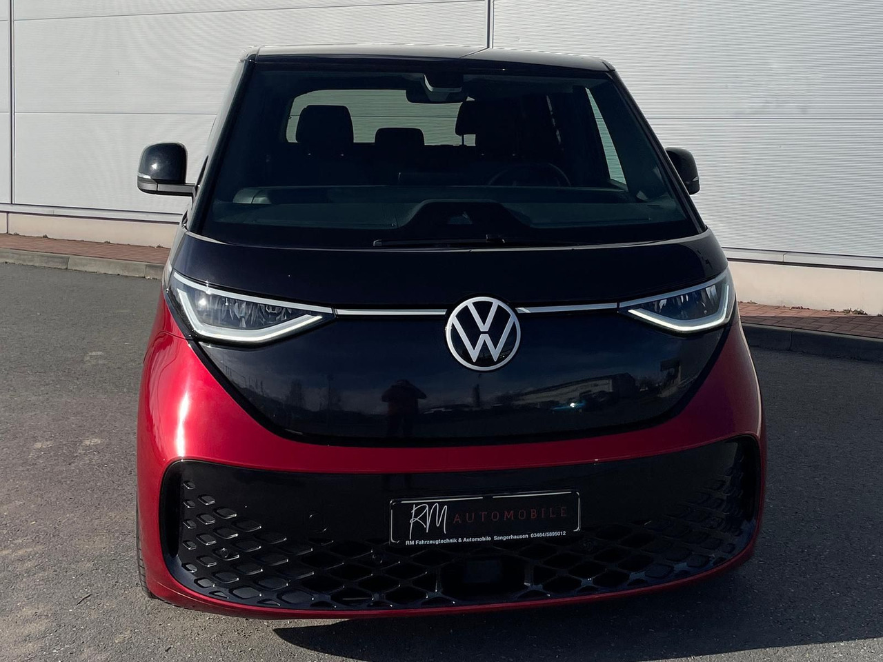 Volkswagen ID.Buzz KW Fahrwerk LM Felgen KLIMA PDC ACC DAB - Pulmino, Furgone elettrico: foto 4 Volkswagen ID.Buzz KW Fahrwerk LM Felgen KLIMA PDC ACC DAB - Pulmino, Furgone elettrico: foto 4
