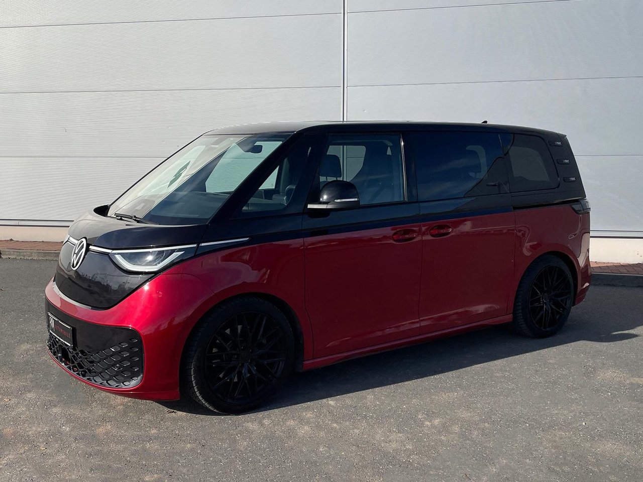 Volkswagen ID.Buzz KW Fahrwerk LM Felgen KLIMA PDC ACC DAB - Pulmino, Furgone elettrico: foto 2 Volkswagen ID.Buzz KW Fahrwerk LM Felgen KLIMA PDC ACC DAB - Pulmino, Furgone elettrico: foto 2