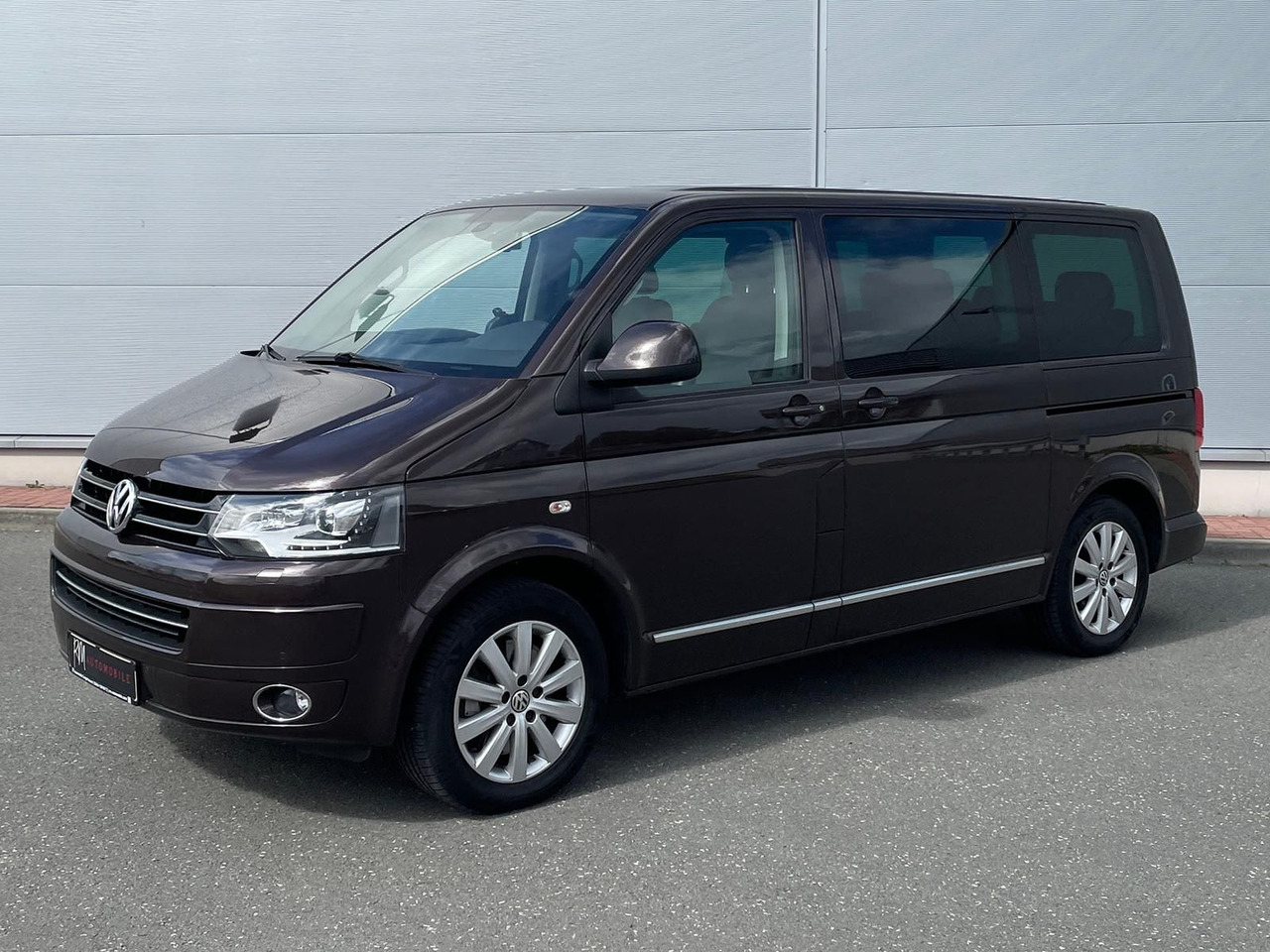 Volkswagen T5 Multivan Highline 4M LEDER AHK MFL - Minibus, Pulmino: foto 1 Volkswagen T5 Multivan Highline 4M LEDER AHK MFL - Minibus, Pulmino: foto 1