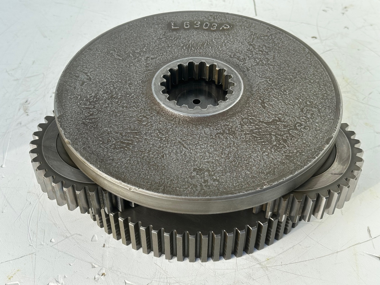 LIEBHERR Original Planetenträger ID-Nr.944171103 mit Planetenräder ID-Nr.944110603-ID-Nr.90201469 mit Lamellenträger ID-Nr.944112103. A900C,A944B,E942,LOS942,LOS944,P942,P944,R942,R944,R944B. #HRV# - Riduttore di rotazione per Escavatore: foto 4 LIEBHERR Original Planetenträger ID-Nr.944171103 mit Planetenräder ID-Nr.944110603-ID-Nr.90201469 mit Lamellenträger ID-Nr.944112103. A900C,A944B,E942,LOS942,LOS944,P942,P944,R942,R944,R944B. #HRV# - Riduttore di rotazione per Escavatore: foto 4