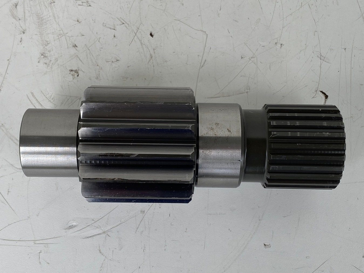 Liebherr Antriebswelle ID-Nr.968458701. FAT450F527, FAT450E510, FAT450E542, FAT450F550, FAT450E504, FAT450E505. #AN100501# - Motore di traslazione per Bulldozer: foto 4 Liebherr Antriebswelle ID-Nr.968458701. FAT450F527, FAT450E510, FAT450E542, FAT450F550, FAT450E504, FAT450E505. #AN100501# - Motore di traslazione per Bulldozer: foto 4