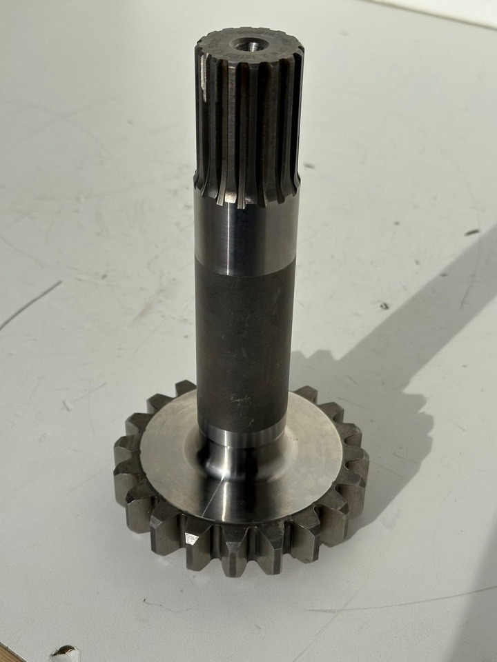 Liebherr Antriebswelle ID-Nr.969491901. FAT355P076. R906, R916, R922, R924, R926. #969491901.01# - Motore di traslazione per Macchina da cantiere: foto 3 Liebherr Antriebswelle ID-Nr.969491901. FAT355P076. R906, R916, R922, R924, R926. #969491901.01# - Motore di traslazione per Macchina da cantiere: foto 3