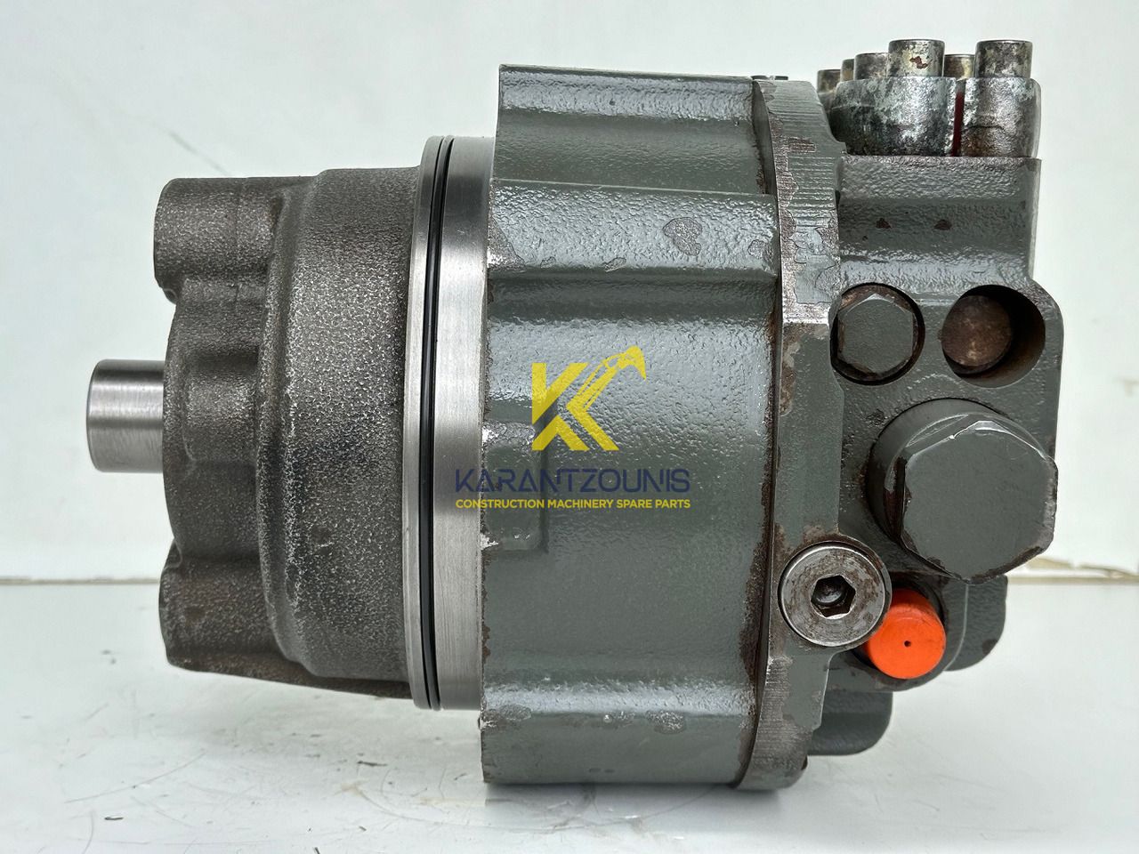Liebherr Hydraulikeinbaumotor CMVE O 108. ID-Nr.10118562 - ID-Nr.10132610 - ID-Nr.10129048. LOS1916, LOS916, LOS926, R906, R916, R918, R920, R922, R924, R926COMP, R926, R936. #28313# - Motore idraulico per Macchina da cantiere: foto 4 Liebherr Hydraulikeinbaumotor CMVE O 108. ID-Nr.10118562 - ID-Nr.10132610 - ID-Nr.10129048. LOS1916, LOS916, LOS926, R906, R916, R918, R920, R922, R924, R926COMP, R926, R936. #28313# - Motore idraulico per Macchina da cantiere: foto 4