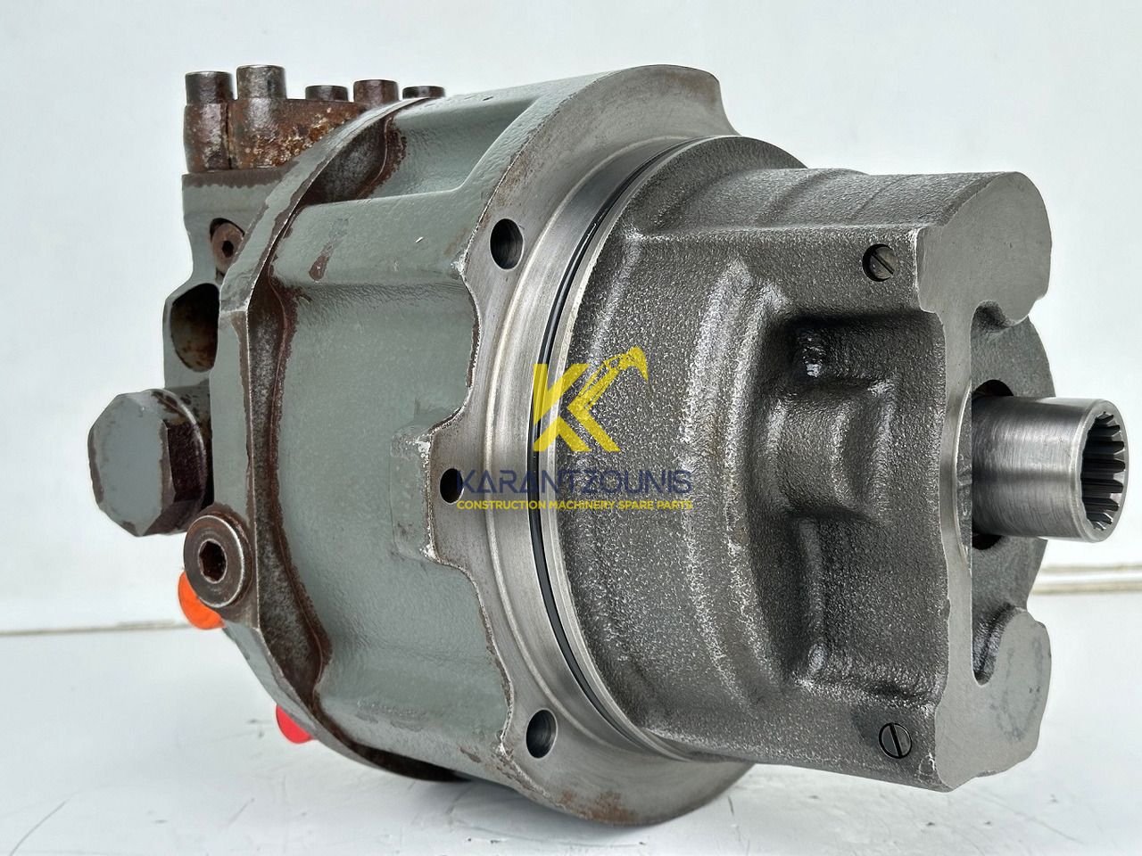 Liebherr Hydraulikeinbaumotor CMVE O 108. ID-Nr.10118562 - ID-Nr.10132610 - ID-Nr.10129048. LOS1916, LOS916, LOS926, R906, R916, R918, R920, R922, R924, R926COMP, R926, R936. #28314# - Motore idraulico per Macchina da cantiere: foto 1 Liebherr Hydraulikeinbaumotor CMVE O 108. ID-Nr.10118562 - ID-Nr.10132610 - ID-Nr.10129048. LOS1916, LOS916, LOS926, R906, R916, R918, R920, R922, R924, R926COMP, R926, R936. #28314# - Motore idraulico per Macchina da cantiere: foto 1