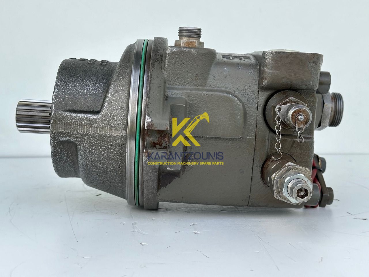 Liebherr Hydraulikeinbaumotor Typ:FMF058, ID-Nr.10122576 - ID-Nr.10145827 - ID-Nr.11371069. LOS1906, P924 COMP , R906, R906 PROTO, R916, R922, R924, R924 COMP, R926 COMP, R926 K LC. #11371069.08604# - Motore idraulico per Escavatore cingolato: foto 5 Liebherr Hydraulikeinbaumotor Typ:FMF058, ID-Nr.10122576 - ID-Nr.10145827 - ID-Nr.11371069. LOS1906, P924 COMP , R906, R906 PROTO, R916, R922, R924, R924 COMP, R926 COMP, R926 K LC. #11371069.08604# - Motore idraulico per Escavatore cingolato: foto 5